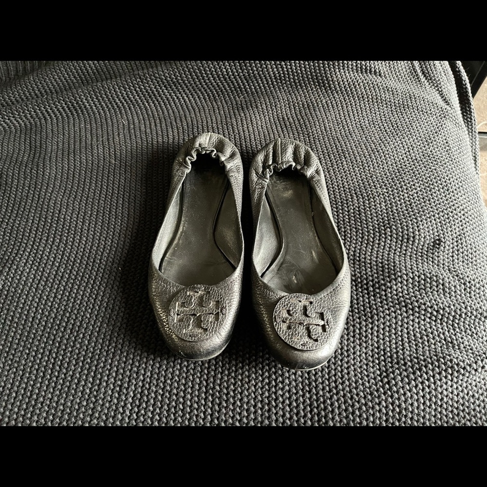 Tory Burch Black Leather Flats 10.5
